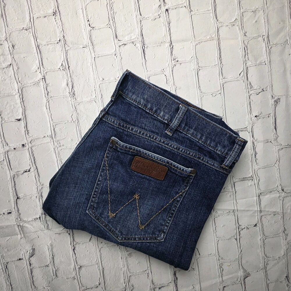 Wrangler Retro Men's 38X36 Boot Blue Denim Jeans
